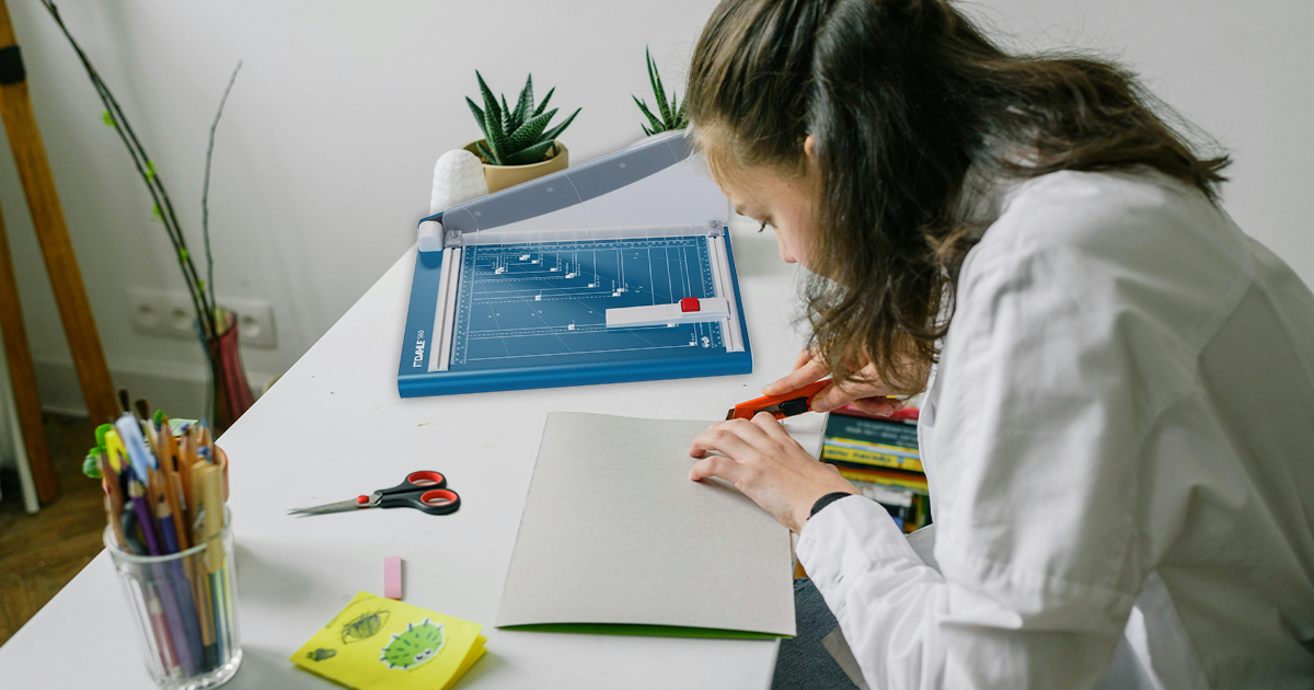 Buyer’s Guide: How to Choose a Paper Cutter